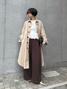 「アイテム（ポンチョ）」を使った、AZUMIさん（レディース・160cm）の冬コーディネート