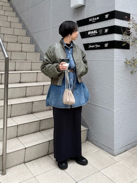 「ウィムガゼット」｜「アイテム（ブーツ）」を使った、AZUMIさん（レディース・160cm）の秋コーディネート