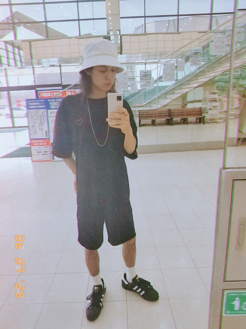 Akiさんの（WEGO）を使ったコーディネートの1枚目の写真