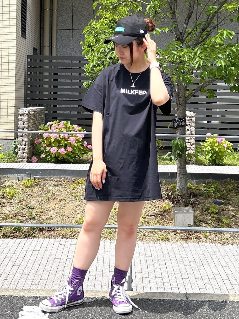 「WEARyouthコーデ、初夏コーデ、ラッシュガード、Ocean pacific、ミルクフェド、ミルクフェド(MILKFED.)、MILKFED.、NEW ERA、ニューエラ キャップ、ＵＶカット、海コーデ、夏コーデ、ootd、低身長、ロゴT」｜「MILKFED.のMILKFED.xNEW ERA BAR CAP（キャップ、グリーン系）」を使った、レイナさん（レディース・154cm）の春コーディネートの1枚目の写真