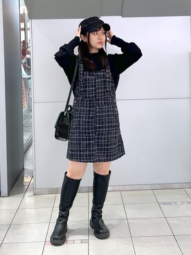 「MILKFED.（ミルクフェド）のSQUARE BAG（ショルダーバッグ）」を使った、レイナさん（レディース・154cm）の秋コーディネート