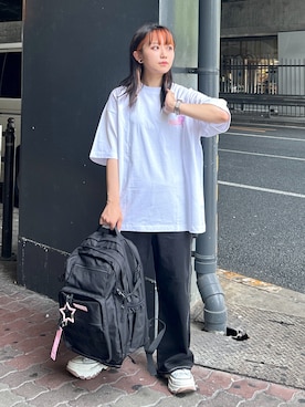 「みんなの白Tフェス」｜「アイテム（バックパック/リュック）」を使った、レイナさん（レディース・154cm）の夏コーディネート