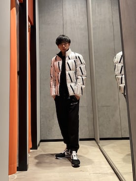 「ARMANI EXCHANGE（アルマーニエクスチェンジ）のアイテム（ダウンジャケット/コート）」を使った、yamapさん（メンズ・173cm）の秋コーディネート