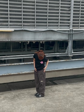 HUFのカーゴパンツを使った人気ファッションコーディネート - WEAR