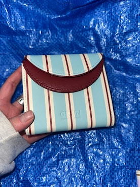 「GRAIN（グレイン）の【GRAIN/グレイン】二つ折りバイカラーウォレット（財布、ブルー系）」を使った、oairidaoさん（レディース・166cm）の春コーディネート