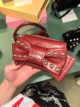 「GRAIN（グレイン）の【GRAIN/グレイン】3つ折りスタッズリボンウォレット（財布、レッド系）」を使った、oairidaoさん（レディース・166cm）の夏コーディネート
