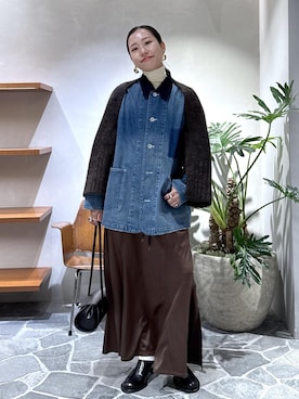 「アイテム（カバーオール）」を使った、KUBOTAさん（レディース・159cm）の秋コーディネート