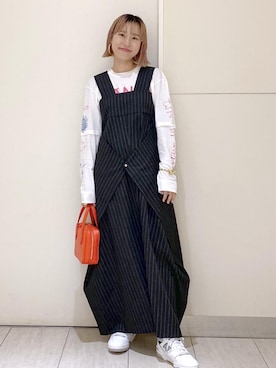「FEMME」｜「アイテム（ジャンパースカート）」を使った、KUBOTAさん（レディース・159cm）の夏コーディネート