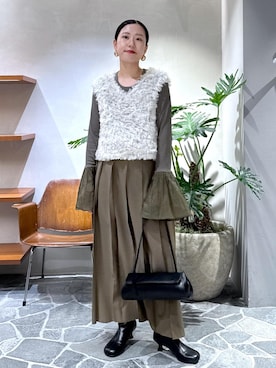 「アイテム（ピアス（両耳用））」を使った、KUBOTAさん（レディース・159cm・30代）の秋コーディネート