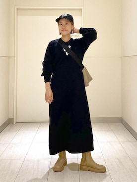 「リラックスコーデ」｜「アイテム（ワンピース/ドレス）」を使った、KUBOTAさん（レディース・159cm）の秋コーディネート
