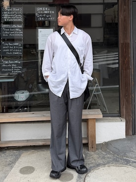 「LURAKU（ルラク）の【LURAKU】One tuck straight slacks / 1タックストレートスラックス｜SETUP対応（スラックス、グレー系）」を使った、Asuさん（メンズ・178cm）の春コーディネート