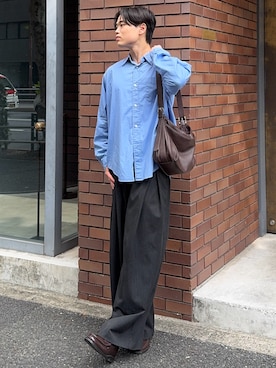「アイテム（ショルダーバッグ）」を使った、Asuさん（メンズ・178cm）の秋コーディネート