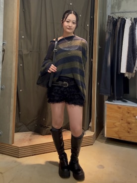 「WHO'S WHO gallery（フーズフーギャラリー）のスタッズベルト（ベルト）」を使った、mashiroさん（レディース・153cm）の秋コーディネート