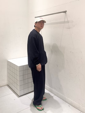 「TOHA(トハ)のアイテム(ルームウェア、ブルー系)」を使った、reosakuraiさん(メンズ・163cm)の夏コーディネート