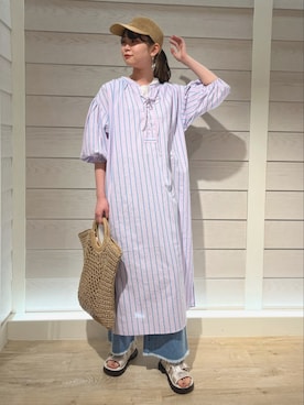 「ペーパーバッグ」｜「アイテム（シャツワンピース）」を使った、FREDY&GLOSTER stylingさん（レディース・160cm）の春コーディネート