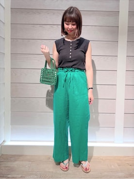 「ビーズバッグ」｜「アイテム（アクセサリー）」を使った、FREDY&GLOSTER stylingさん（レディース・160cm）の夏コーディネート