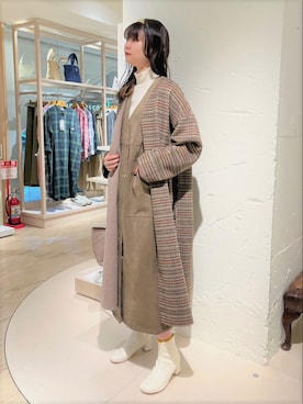 「FREDY&GLOSTER」｜「アイテム（ノーカラーコート）」を使った、FREDY&GLOSTER stylingさん（レディース・165cm）の秋コーディネート