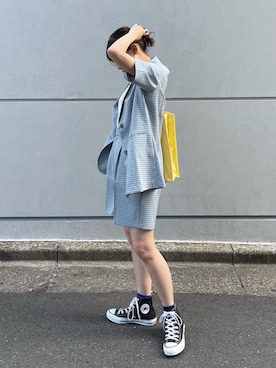 「ビッグトート」｜「アイテム（パンツ）」を使った、FREDY&GLOSTER stylingさん（レディース・160cm）の春コーディネート
