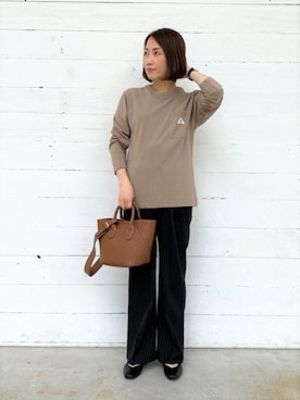 「GEVACO」｜「アイテム（トートバッグ）」を使った、FREDY&GLOSTER stylingさん（レディース・153cm）の秋コーディネート