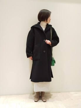 「フードコート」｜「アイテム（ワンピース/ドレス）」を使った、FREDY&GLOSTER stylingさん（レディース・160cm）の冬コーディネート