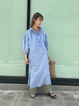 「スポサン」｜「アイテム（スラックス）」を使った、FREDY&GLOSTER stylingさん（レディース・160cm）の春コーディネート