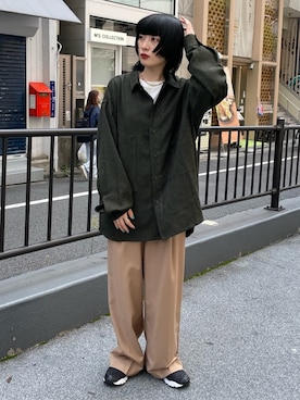 「インナーは白」｜FREDY&GLOSTER stylingさん（レディース・155cm）の秋コーディネート