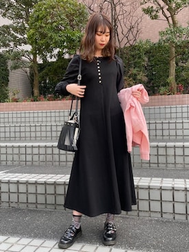 「FREDY&GLOSTER」｜「アイテム（デニムジャケット）」を使った、FREDY&GLOSTER stylingさん（レディース・160cm）の冬コーディネート