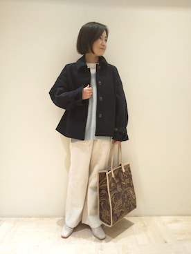 「ジャガード」｜「アイテム（ステンカラーコート）」を使った、FREDY&GLOSTER stylingさん（レディース・160cm）の秋コーディネート