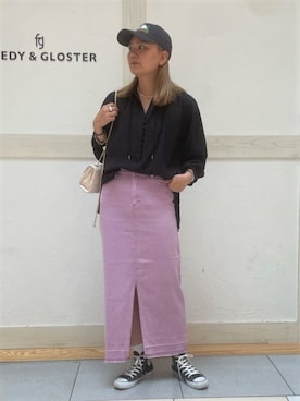 「アイテム（デニムスカート、パープル系）」を使った、FREDY&GLOSTER stylingさん（レディース・160cm）の夏コーディネート