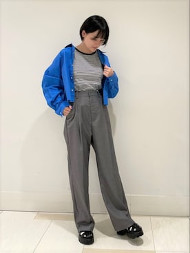 「カットオフ」｜「アイテム（サンダル）」を使った、FREDY&GLOSTER stylingさん（レディース・153cm）の秋コーディネート