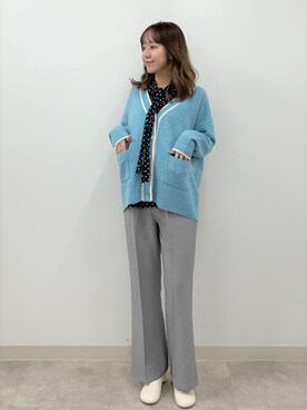 「ボウタイ」｜「アイテム（スラックス）」を使った、FREDY&GLOSTER stylingさん（レディース・170cm）の秋コーディネート