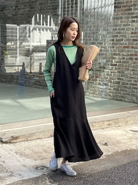 「andrea cardone（アンドレアカルドネ）のアイテム（バッグ）」を使った、FREDY&GLOSTER stylingさん（レディース・160cm）の春コーディネート