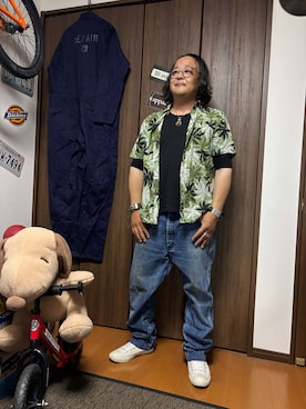 「DIESEL（ディーゼル）のアイテム」を使った、aaajiさん（メンズ・174cm）の春コーディネート