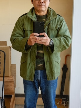 「アイテム（デジタル腕時計）」を使った、ROKI(相互フォロー)さん（メンズ・183cm）の冬コーディネート