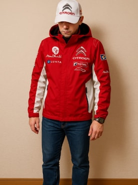 「アイテム（デジタル腕時計）」を使った、ROKI(相互フォロー)さん（メンズ・183cm）の冬コーディネート