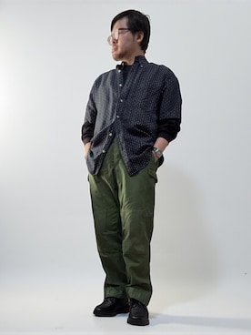 「アイテム（カーゴパンツ）」を使った、テツロウ+さん（メンズ・165cm）の秋コーディネート