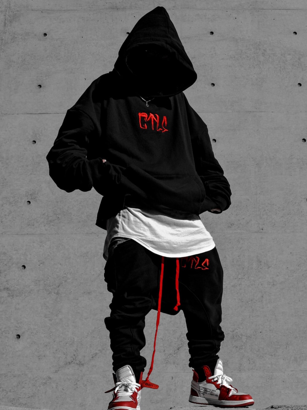 r3nnscrv｜CVTVLISTのスウェットパンツを使ったコーディネート