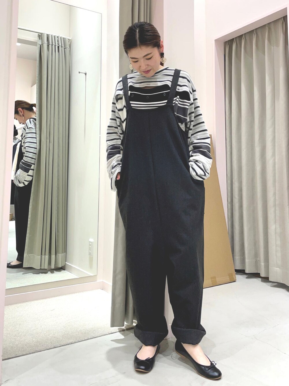 「オールインワン、バレエシューズ、低身長コーデ、オトナカジュアル、malion vintage」｜「MALION vintageのアイテム（トップス、ブラック系）」を使った、yukkoさん（レディース・155cm）の秋コーディネートの1枚目の写真