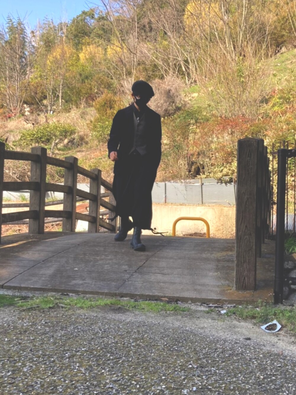 「早期退職、エレナドーソン、ポールハーデン、paulharnden、GROUND Y、yohji yamamoto pour homme」｜「Ground Yのバルーンパンツ（その他パンツ、ブラック系）」を使った、wサメ握り一貫さん（メンズ・178cm）の夏コーディネートの1枚目の写真