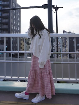 「ギンガムチェック」｜「アイテム（スカート、ピンク系）」を使った、たうさん（レディース・153cm）の春コーディネート