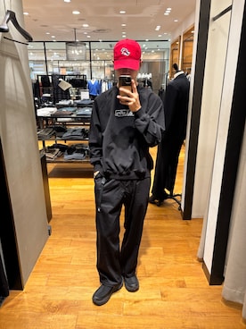 「URBAN RESEARCH（アーバンリサーチ）のLOTTO　KEISUKE TERADA CAP（キャップ、レッド系）」を使った、ハルさん（メンズ・183cm）の秋コーディネート