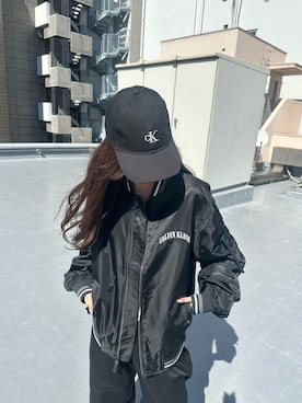 「Calvin Klein（カルバン・クライン）のアイテム」を使った、桃さん（レディース・164cm）の春コーディネート