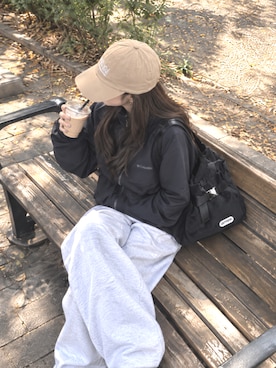 「Columbia（コロンビア）のアイテム」を使った、迎　稀羅莉さん（レディース・160cm）の秋コーディネート