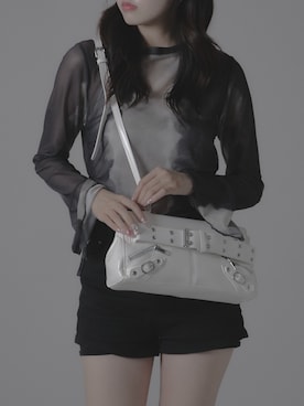 「BLANK　（ブランク）のアイテム」を使った、桃さん（レディース・164cm）の秋コーディネート