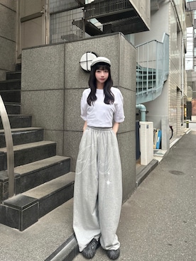 「アイテム（サンダル）」を使った、桃さん（レディース・164cm・20代）の秋コーディネート