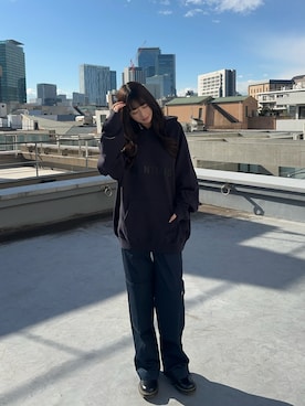 「シンプル」｜「アイテム（パーカー）」を使った、桃さん（レディース・164cm）の冬コーディネート