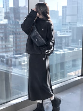 「Columbia（コロンビア）のアイテム」を使った、迎　稀羅莉さん（レディース・160cm）の秋コーディネート