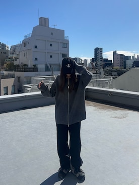 「Calvin Klein（カルバン・クライン）のアイテム」を使った、桃さん（レディース・164cm）の春コーディネート