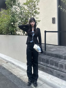 「アイテム（チノパンツ）」を使った、桃さん（レディース・164cm）の秋コーディネート