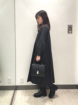 「URBAN RESEARCH DOORS（アーバンリサーチドアーズ）のトラックソールブーツ（ブーツ）」を使った、yukichiさん（レディース・162cm）の秋コーディネート